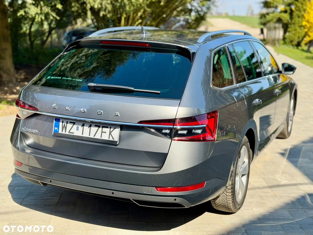 Skoda Superb 2.0 TDI SCR 4x4 Style DSG - 15