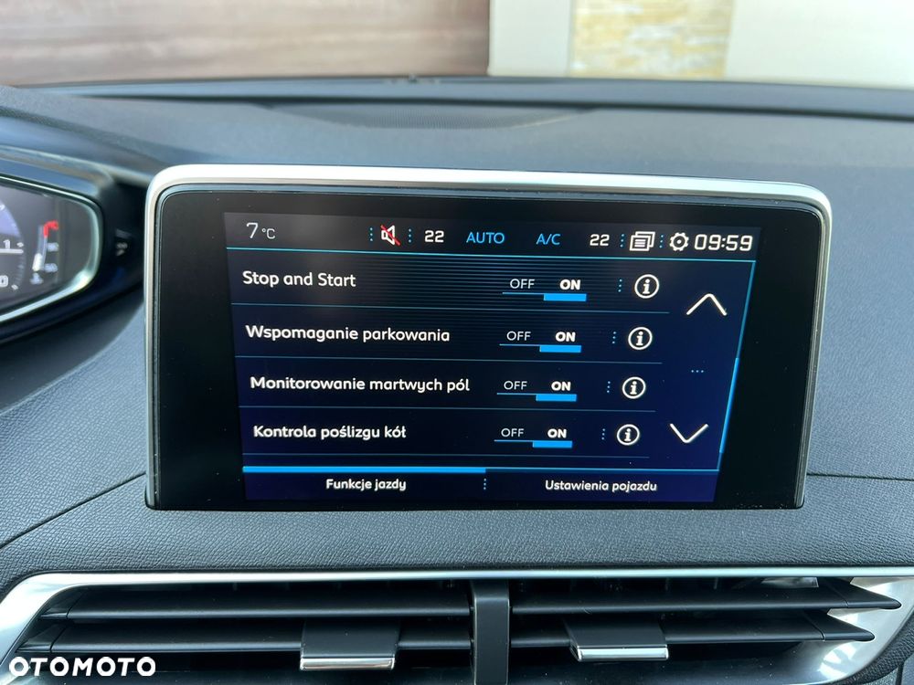 Peugeot 3008 - 14