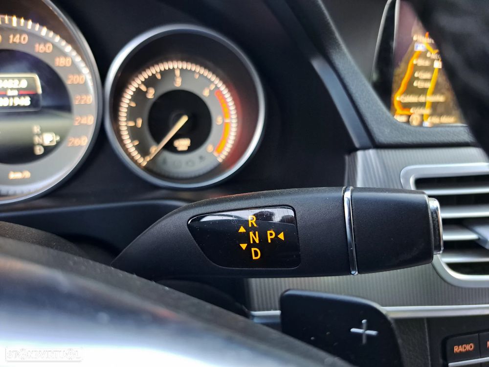 Mercedes-Benz E 220 BlueTEC 4Matic 7G-TRONIC Edition - 19