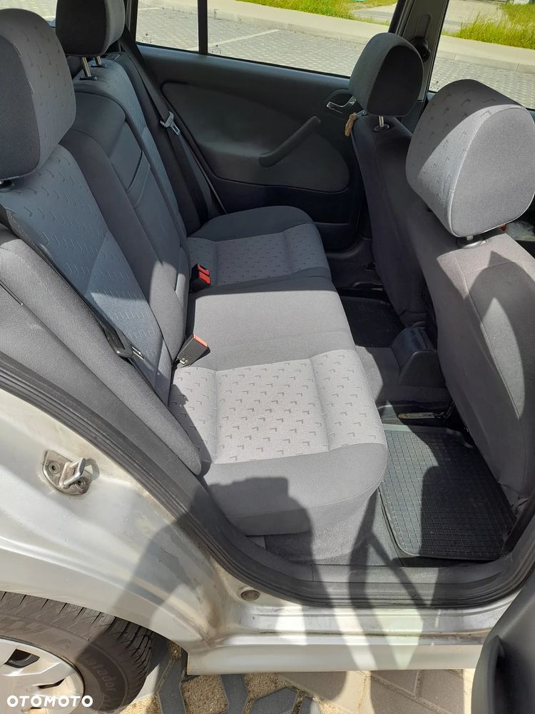Skoda Octavia 1.9 TDI Ambiente - 9