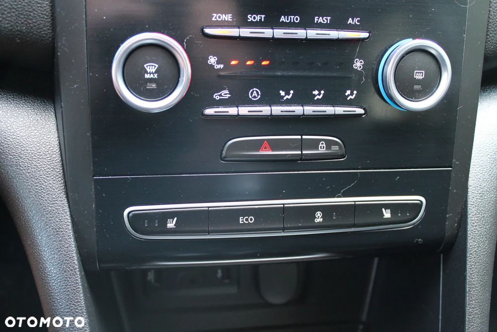 Renault Megane ENERGY TCe 130 LIMITED - 13