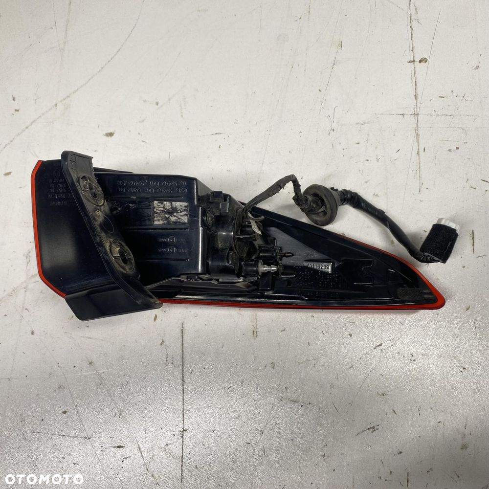 HYUNDAI KONA LAMPA PRAWA TYLNA LEWY TYŁ 17-19 IDEALNA EUROPA - 1