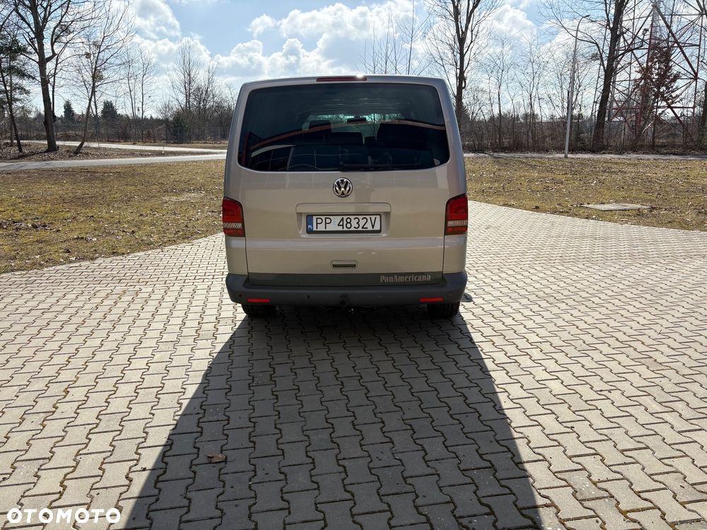 Volkswagen Multivan - 4