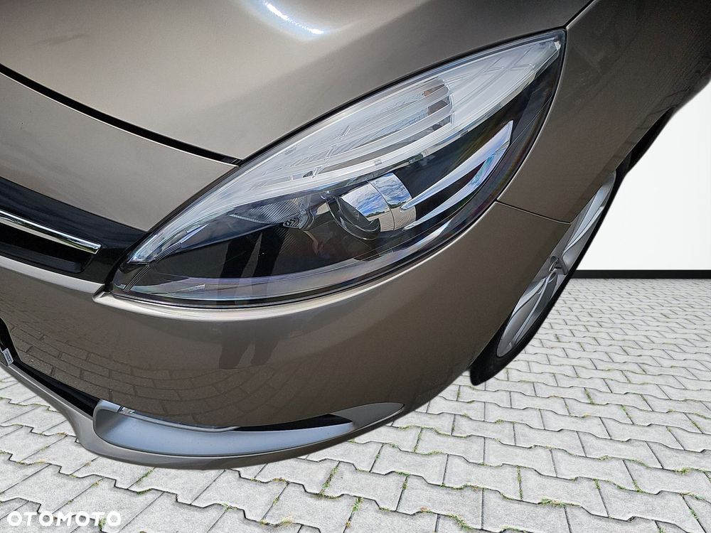 Renault Scenic - 23