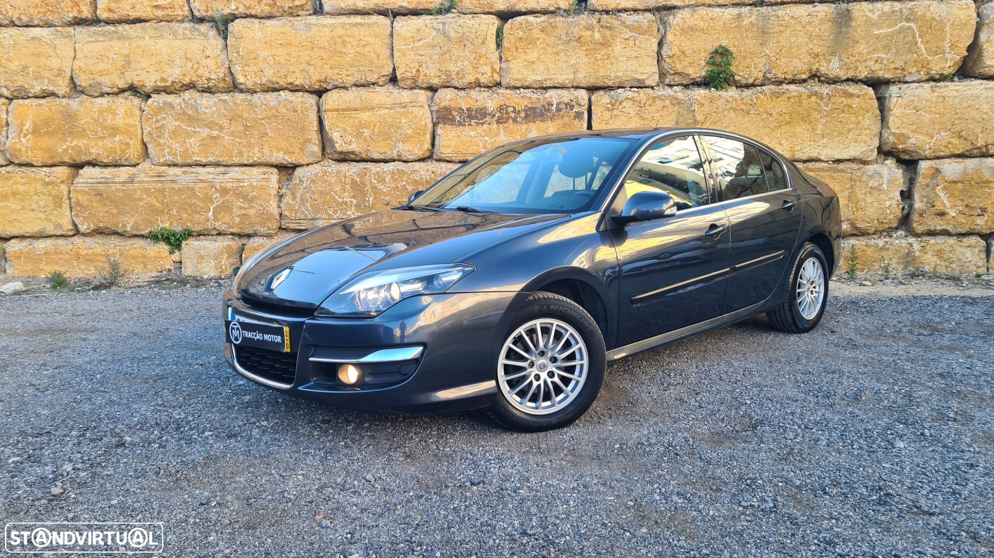 Renault Laguna - 1