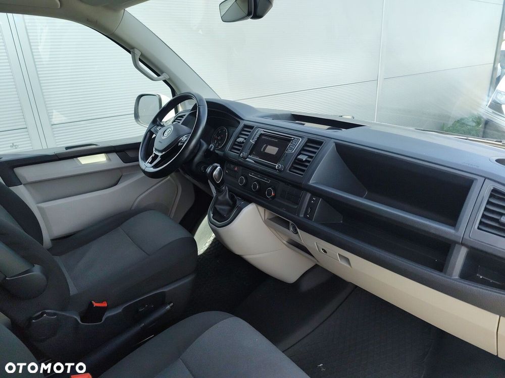 Volkswagen Transporter - 16
