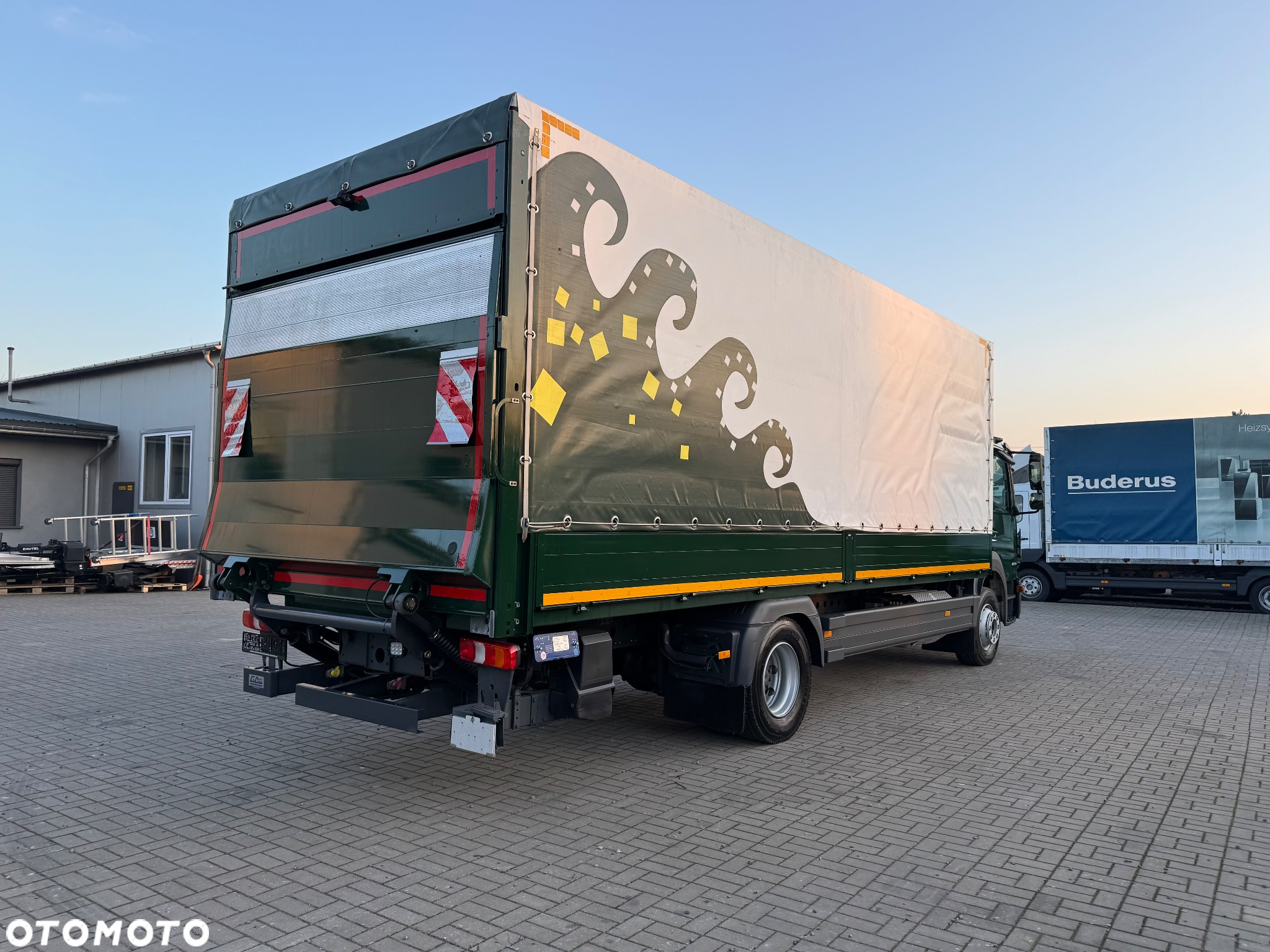 Mercedes-Benz ATEGO - 14