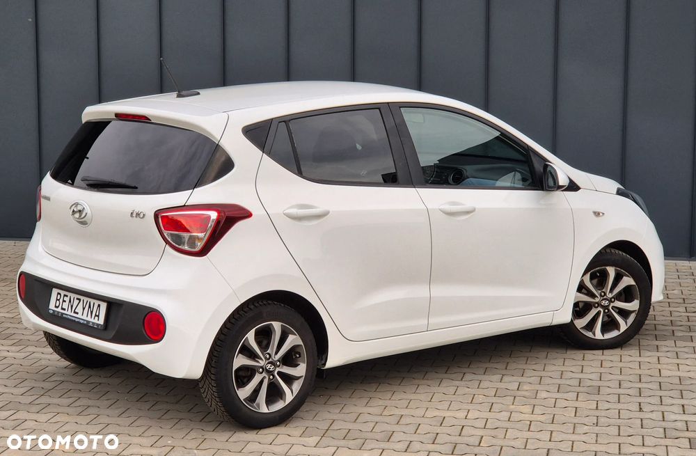 Hyundai i10 1.2 Premium - 17