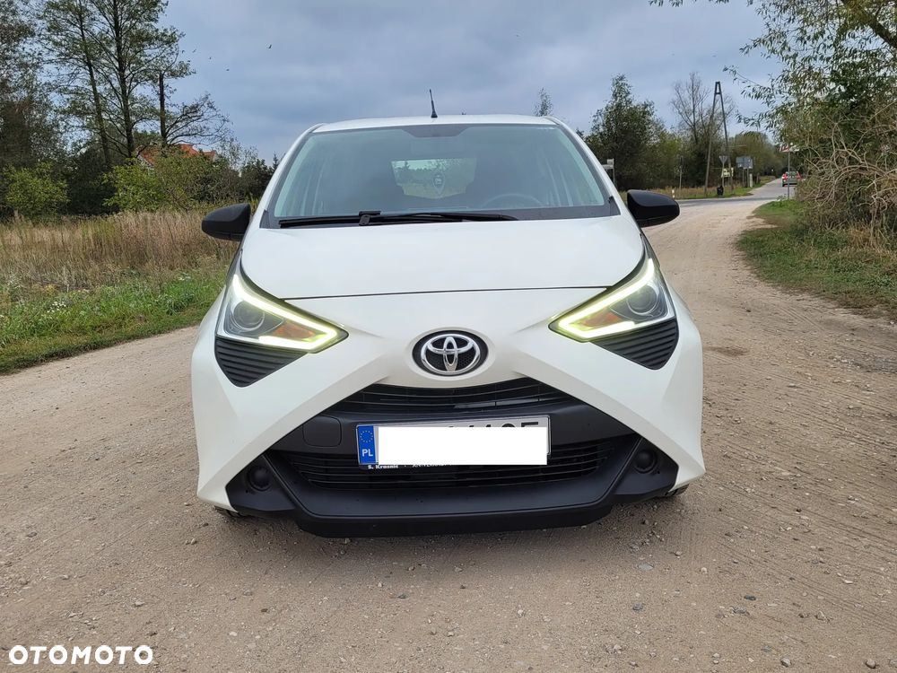 Toyota Aygo 1.0 VVT-i Color Edition - 2