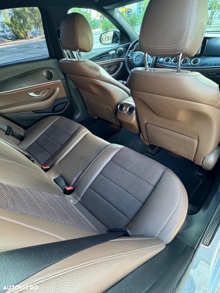 Mercedes-Benz E 220 d Aut. - 12