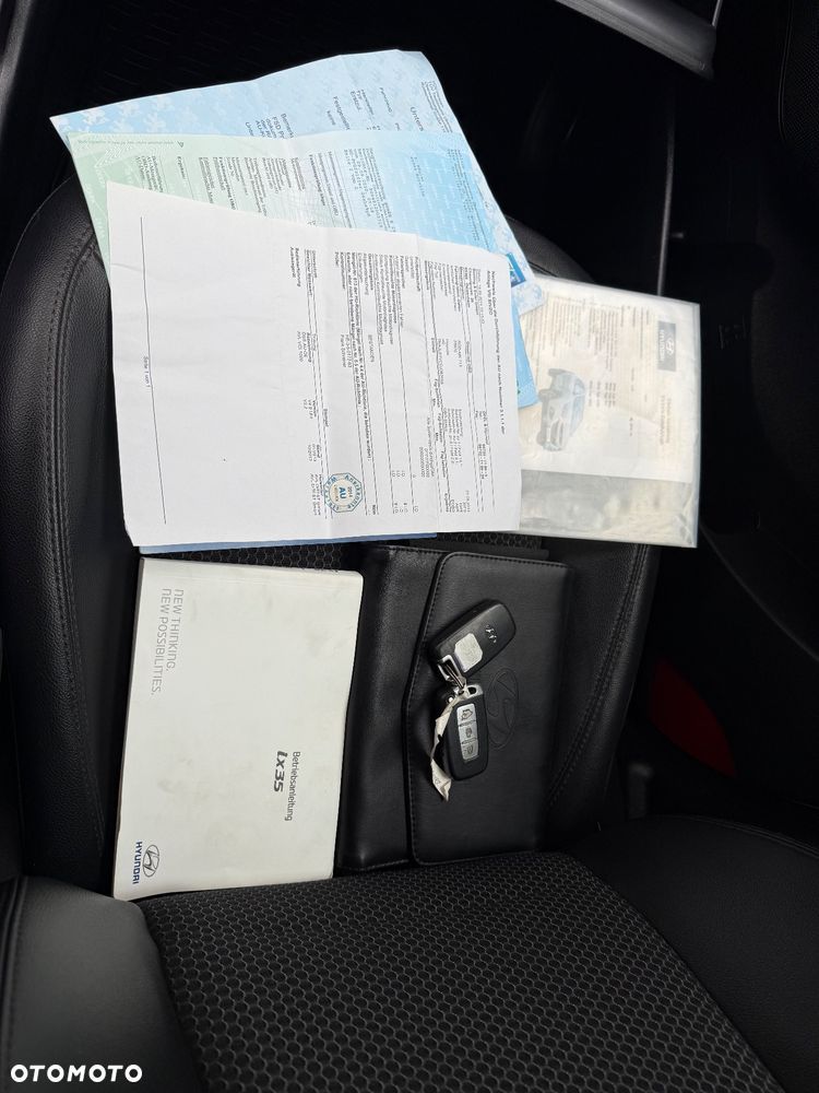 Hyundai ix35 2.0 CRDi 4WD Premium - 32