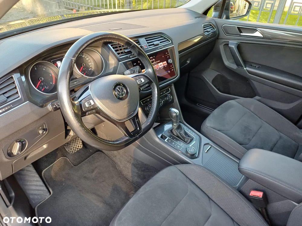 Volkswagen Tiguan 2.0 TDI SCR 4MOTION DSG Highline - 12