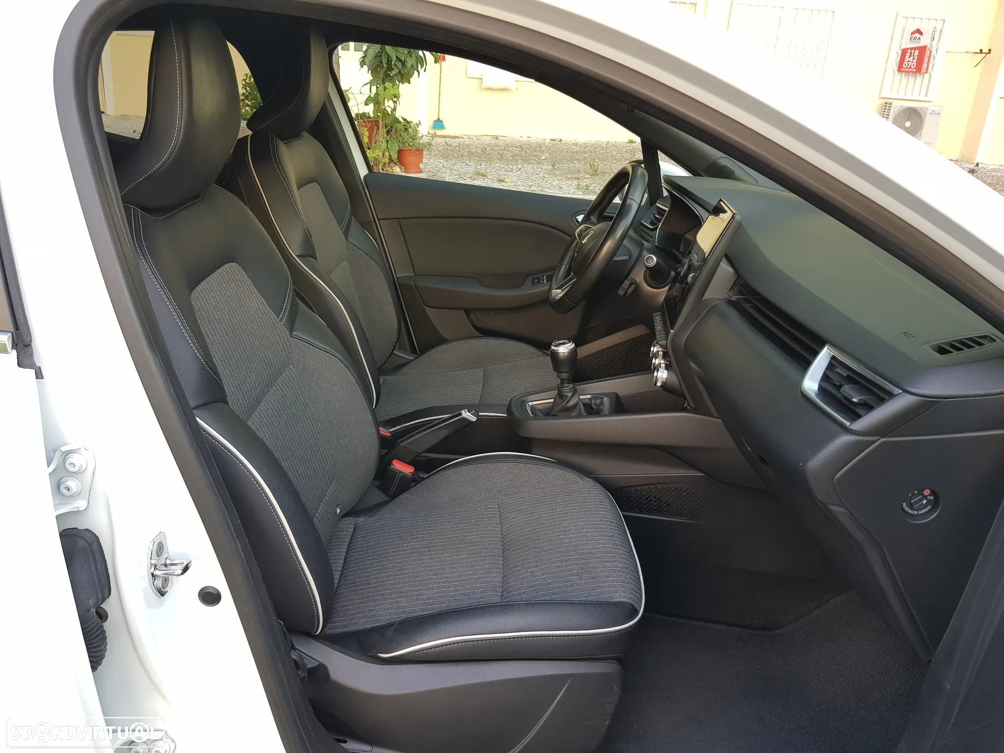 Renault Clio 1.5 Blue dCi Exclusive - 36