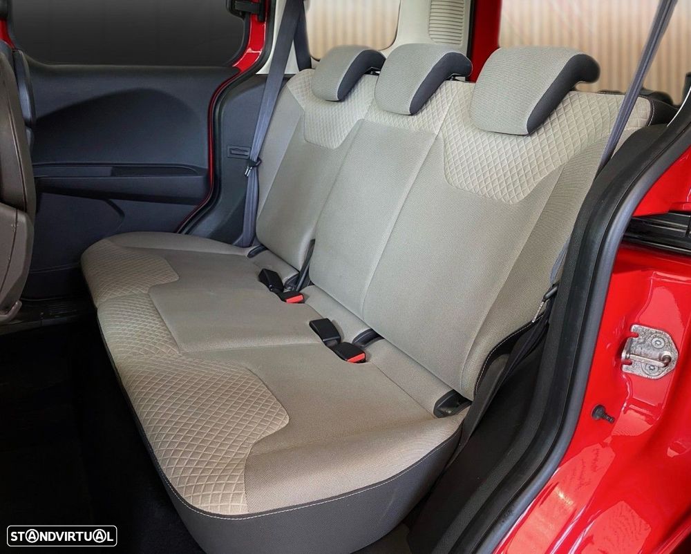 Ford Tourneo Courier 1.0 EcoBoost Titanium - 7