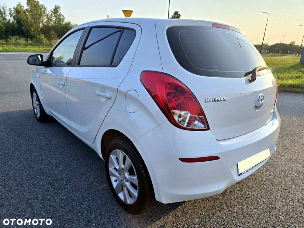 Hyundai i20 1.1 CRDi Comfort - 33