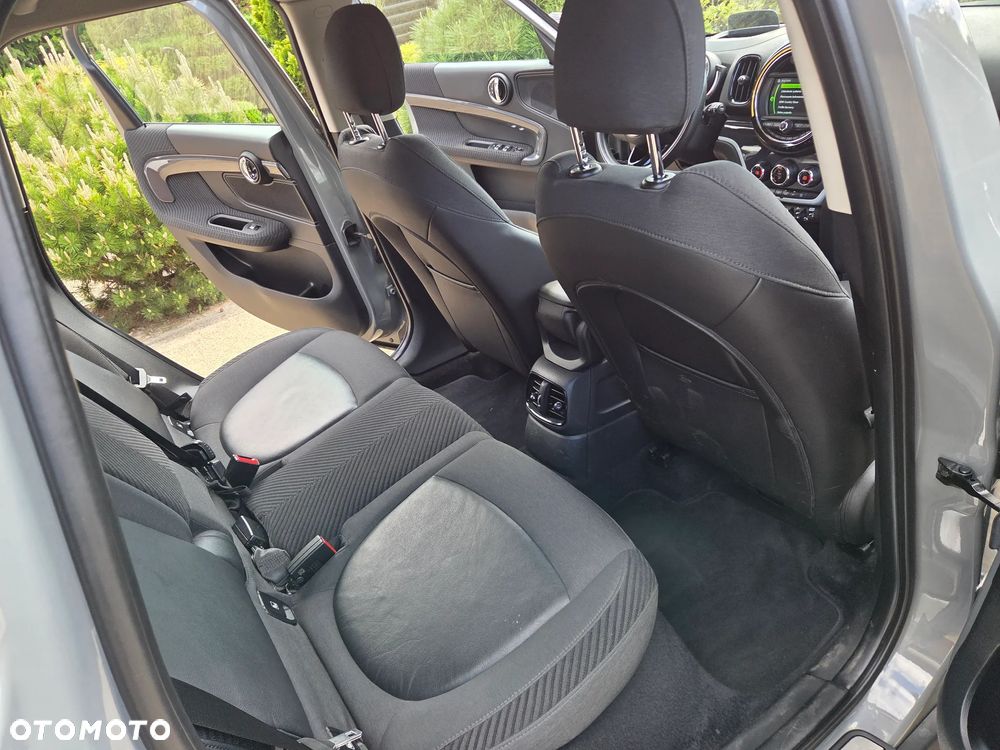 MINI Countryman - 16