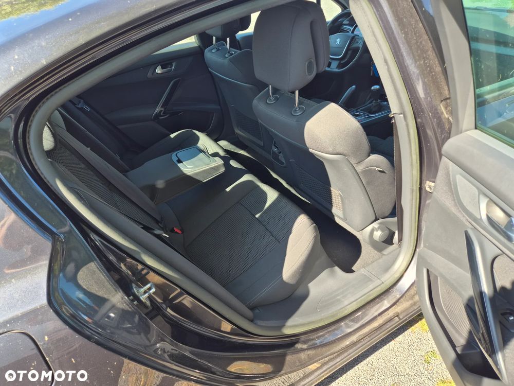 Peugeot 508 e-HDi 115 Stop&Start Access - 12