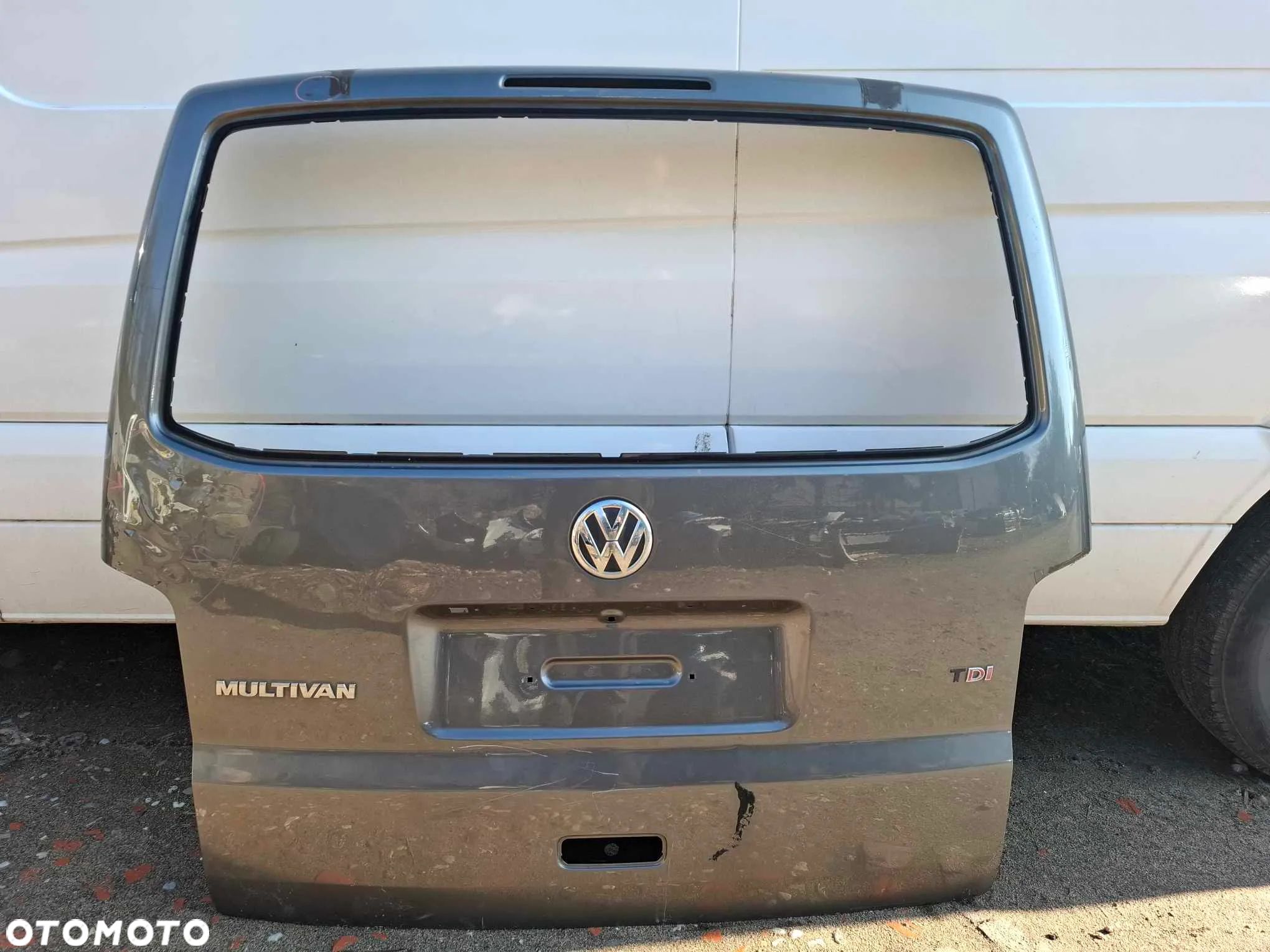KLAPA TYLNA TYŁ BAGAŻNIKA VW T5 03- BEZ RDZY - 1