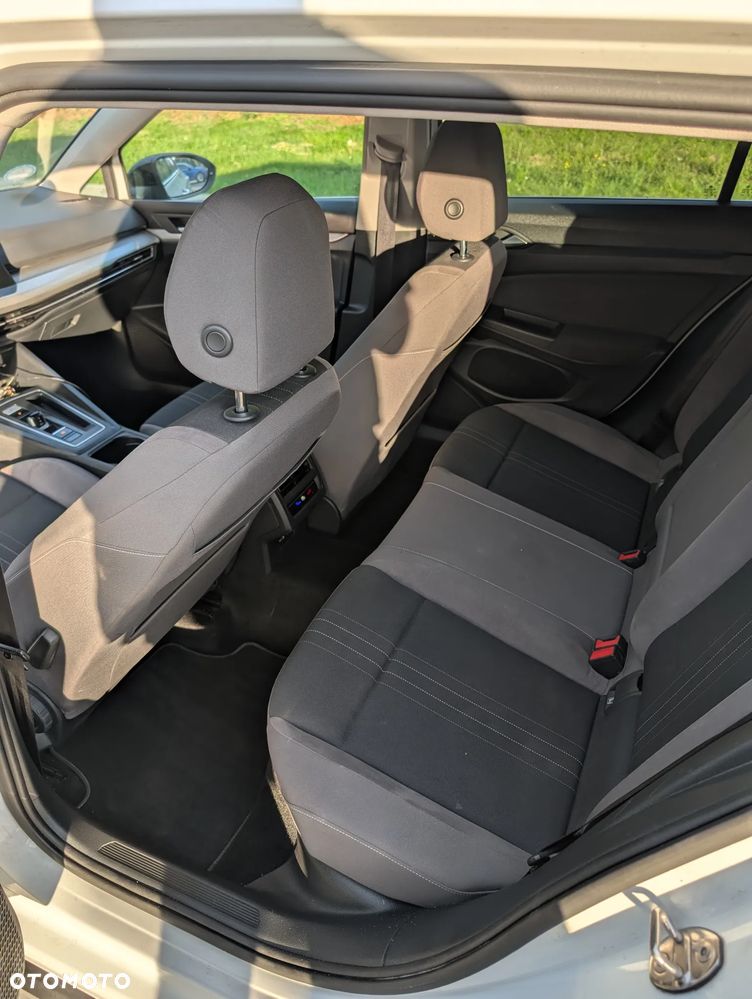 Volkswagen Golf - 17