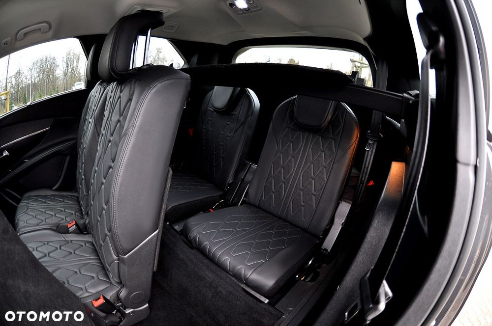 Peugeot 5008 BlueHDi 180 EAT8 Roadtrip - 26