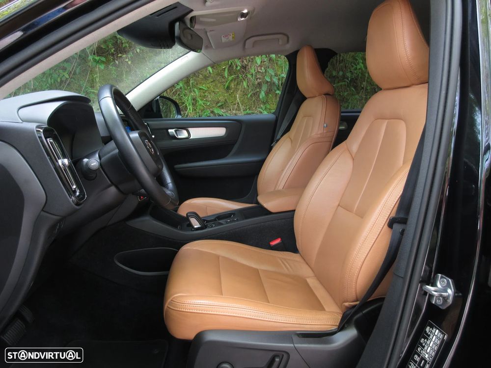 Volvo XC 40 2.0 D3 Momentum Plus Geartronic - 30