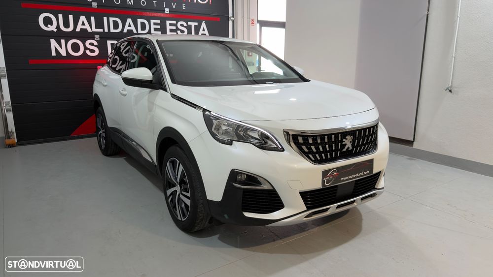 Peugeot 3008 1.2 PureTech Allure J18 - 4