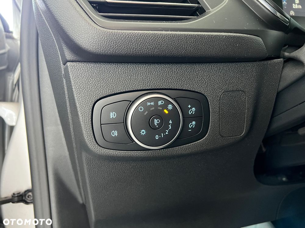 Ford Focus 1.0 EcoBoost mHEV Titanium - 22