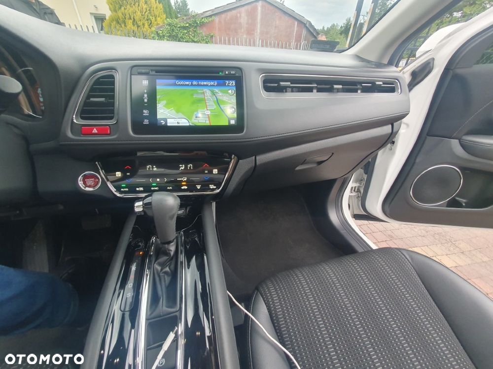 Honda HR-V 1.5 Executive (ADAS) CVT - 26