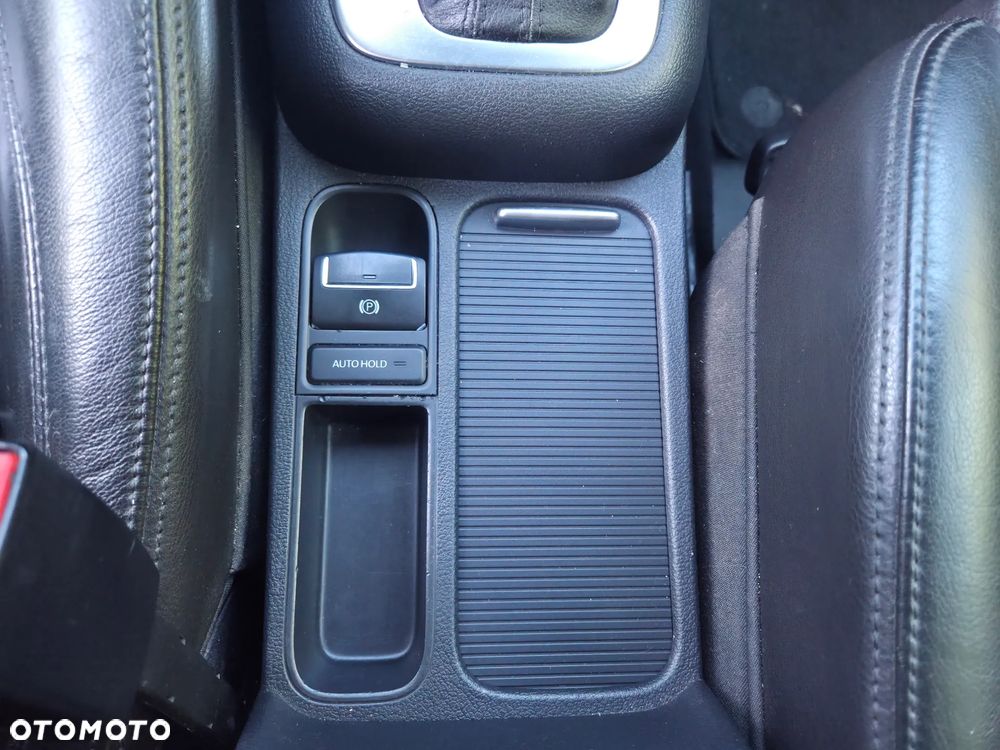 Volkswagen Tiguan 2.0 TDI DPF 4Motion Automatik Team - 18