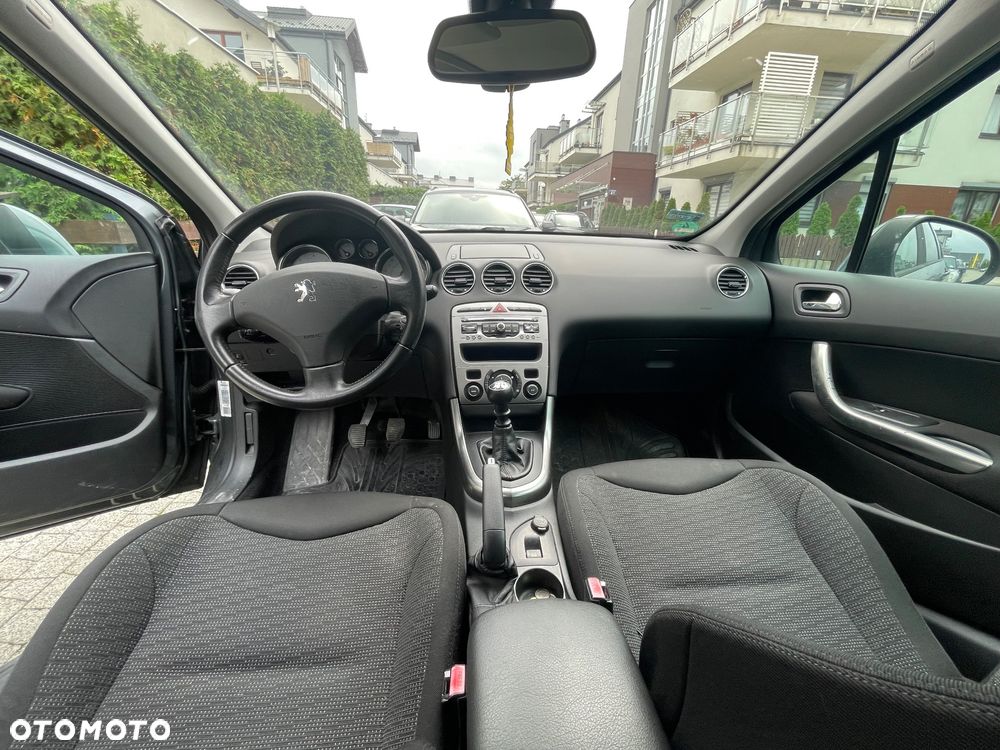 Peugeot 308 1.6 HDi Premium - 10
