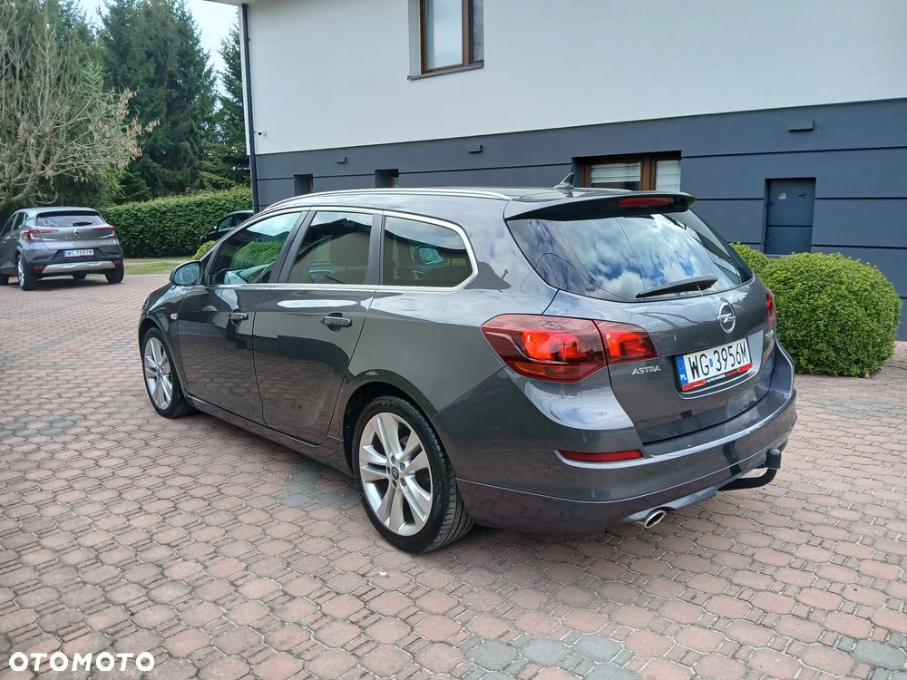 Opel Astra - 6