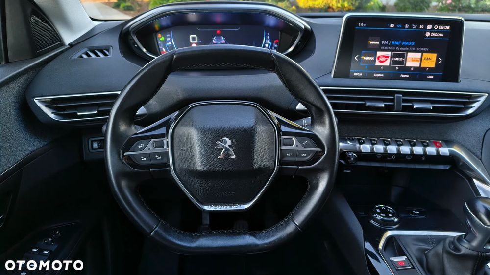 Peugeot 3008 2.0 BlueHDi Allure - 30