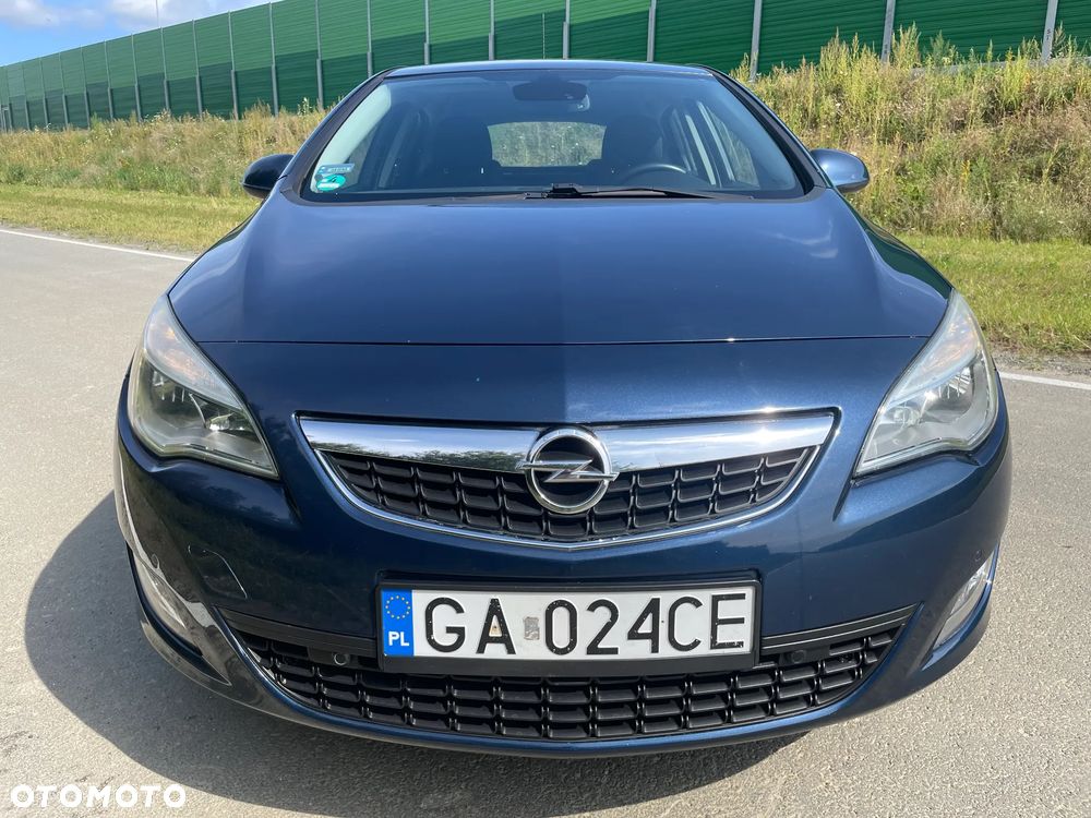 Opel Astra 1.4 Turbo Exklusiv - 7