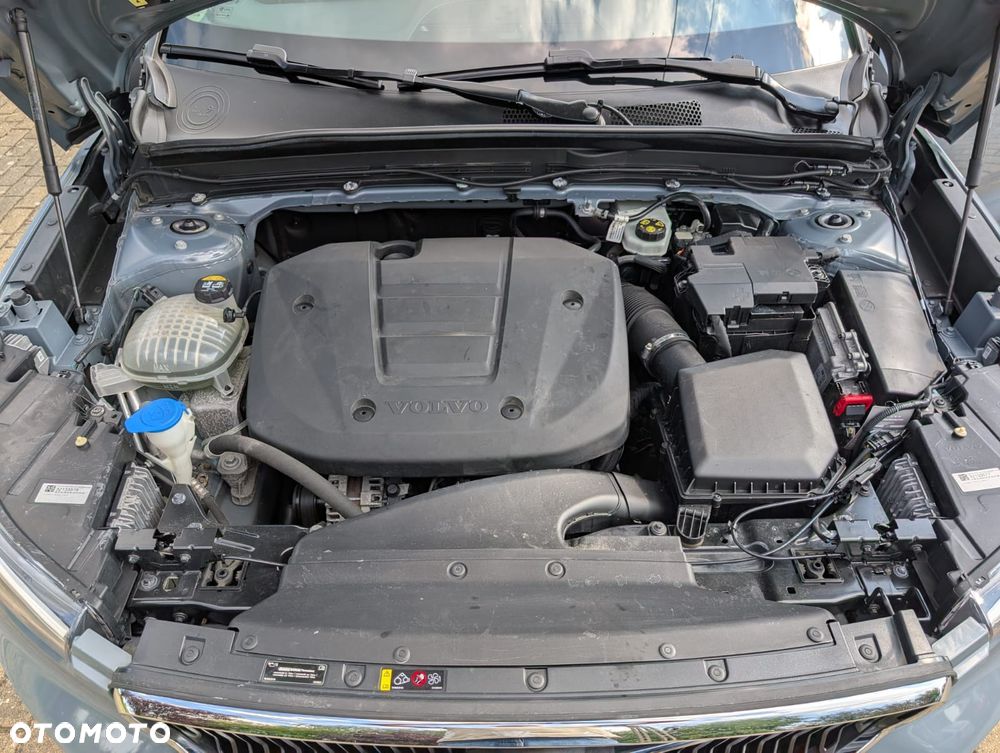 Volvo XC 40 T3 - 32