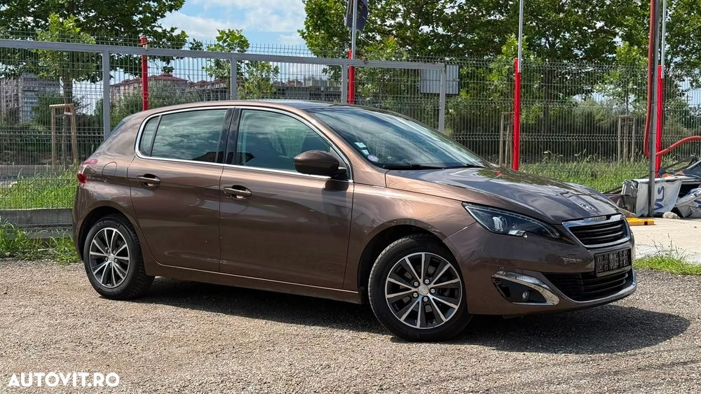 Peugeot 308 PureTech 130 GPF Stop & Start Allure Pack - 5