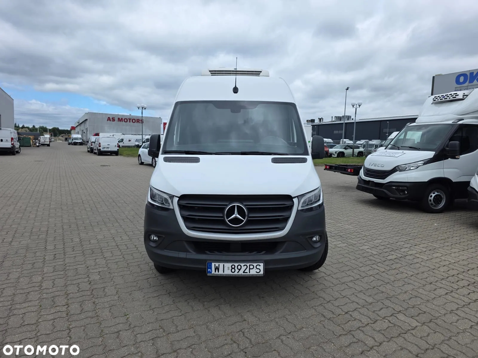 Mercedes-Benz 319 Chłodnia Mroźnia Maxi Balszak Krajowy Automat Silnik 3l 190 KM + 230V - 2
