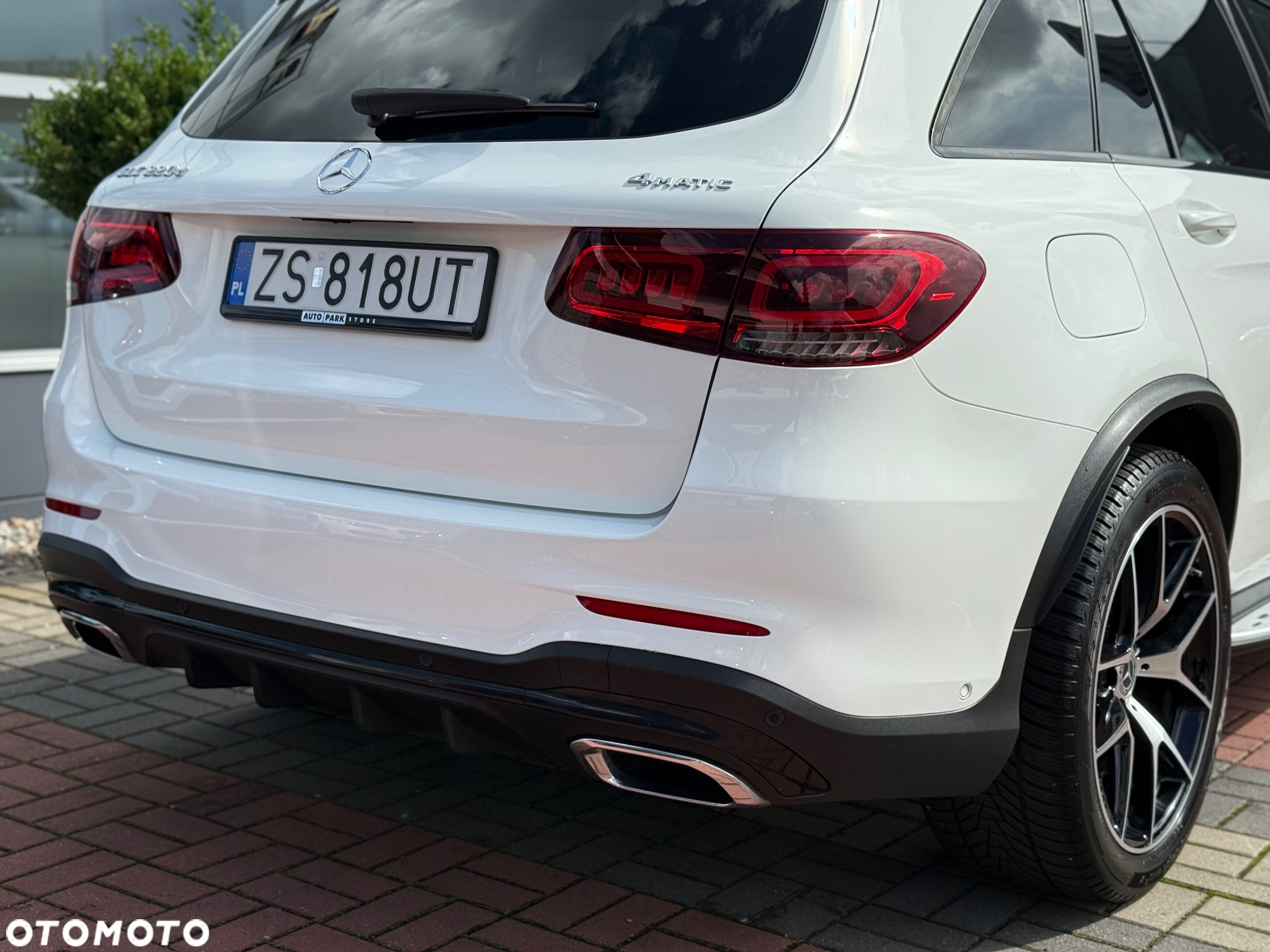 Mercedes-Benz GLC 220 d 4Matic 9G-TRONIC AMG Line Plus - 15