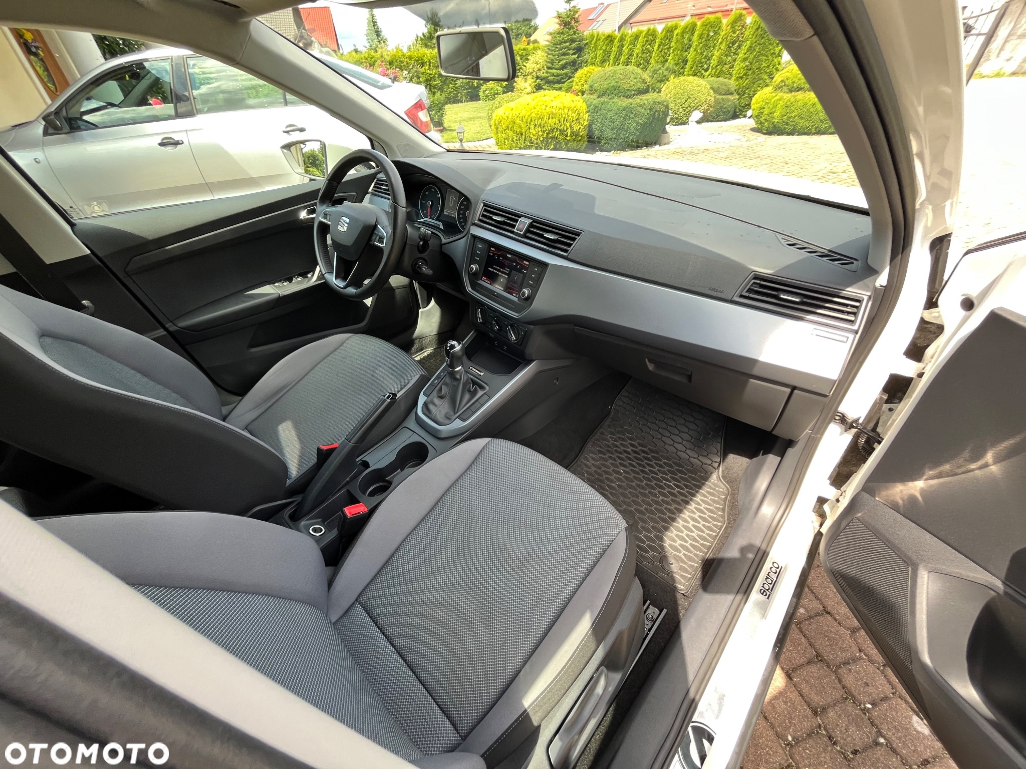 Seat Arona - 8