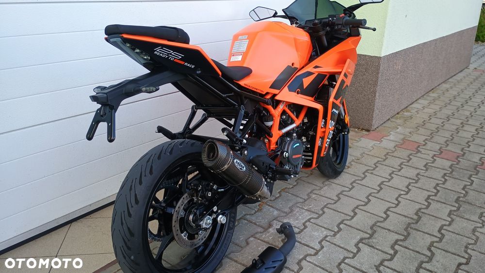 KTM RC 125 - 21