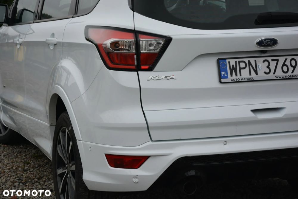 Ford Kuga 2.0 TDCi 4x4 ST-Line - 26