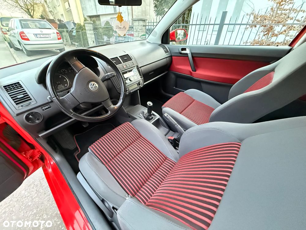 Volkswagen Polo 1.9 TDI Sportline - 10