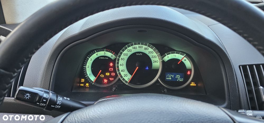 Toyota Corolla Verso - 7