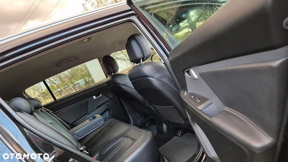 Kia Sportage 2.0 CVVT 2WD Automatik Spirit - 11