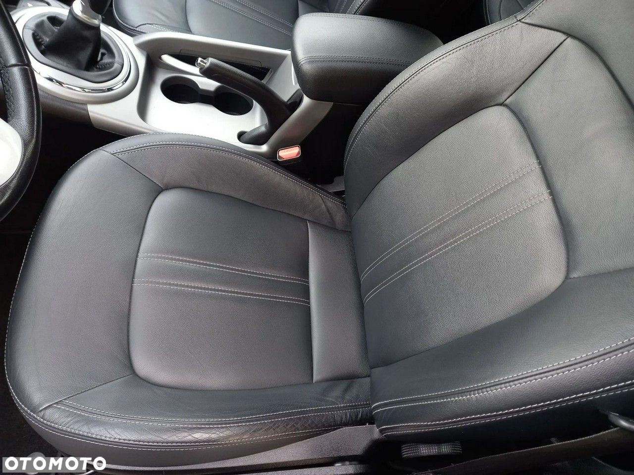 Kia Sportage 1.7 CRDI Business Line M 2WD - 28