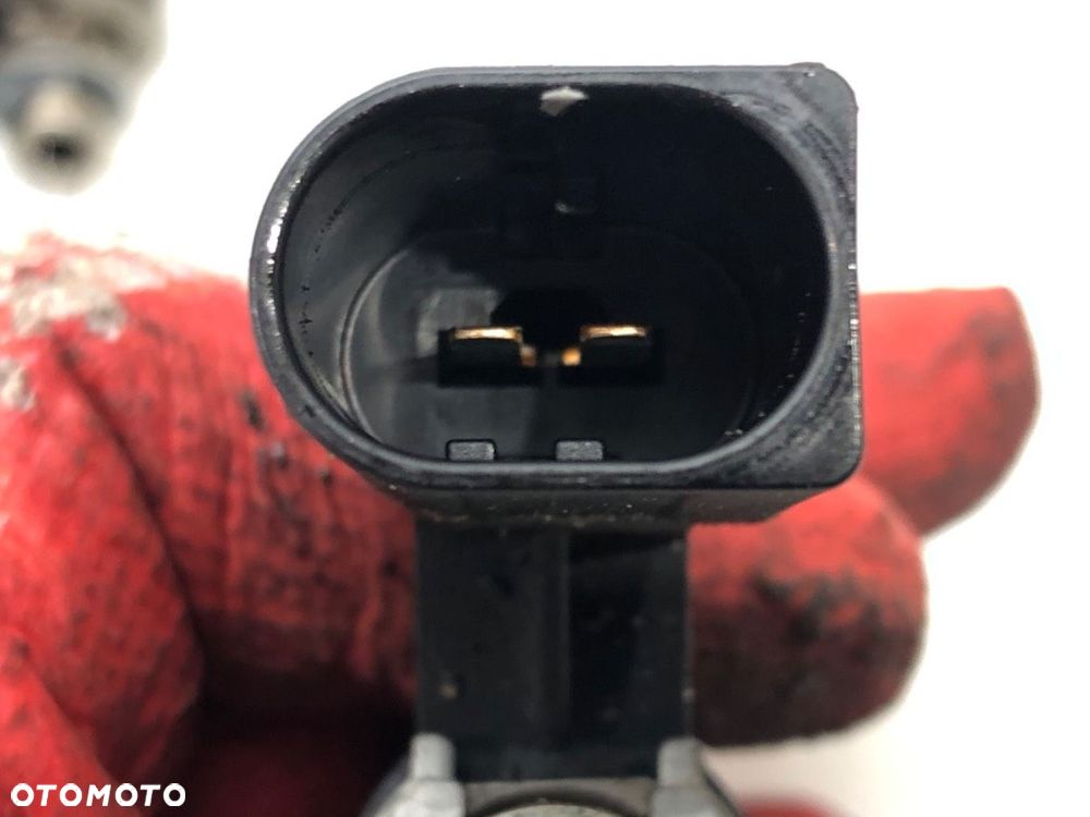 WTRYSKIWACZE KOMPLET  VW TOURAN (1T1, 1T2) 2003 - 2010 1.4 TSI 125 kW [170 KM] benzyna 2006 - 2010 - 4