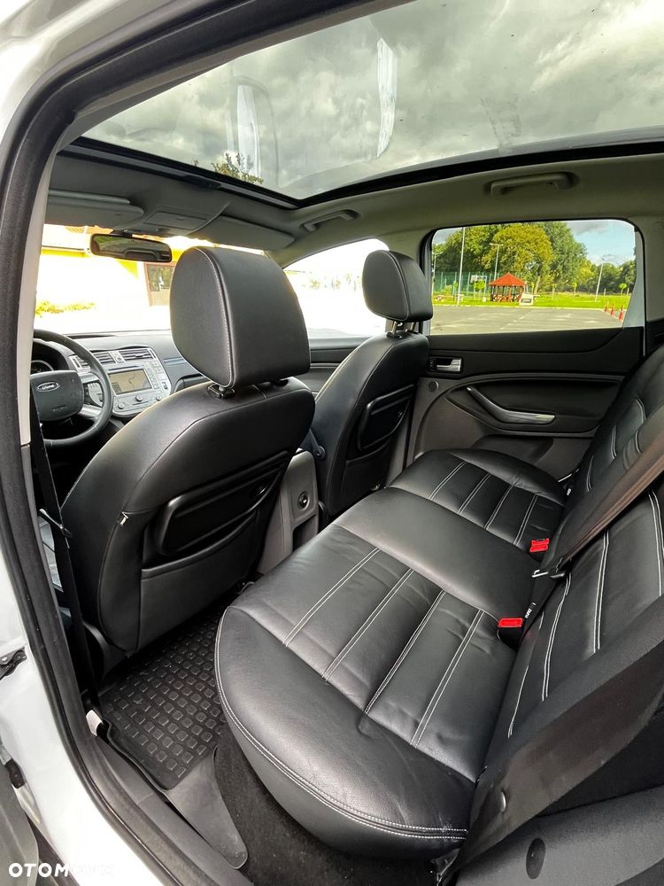 Ford Kuga 2.0 TDCi Titanium S - 12