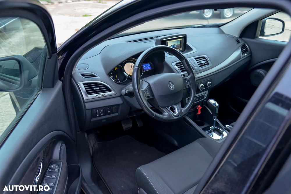 Renault Megane 1.5 dCi EDC Olympic - 12