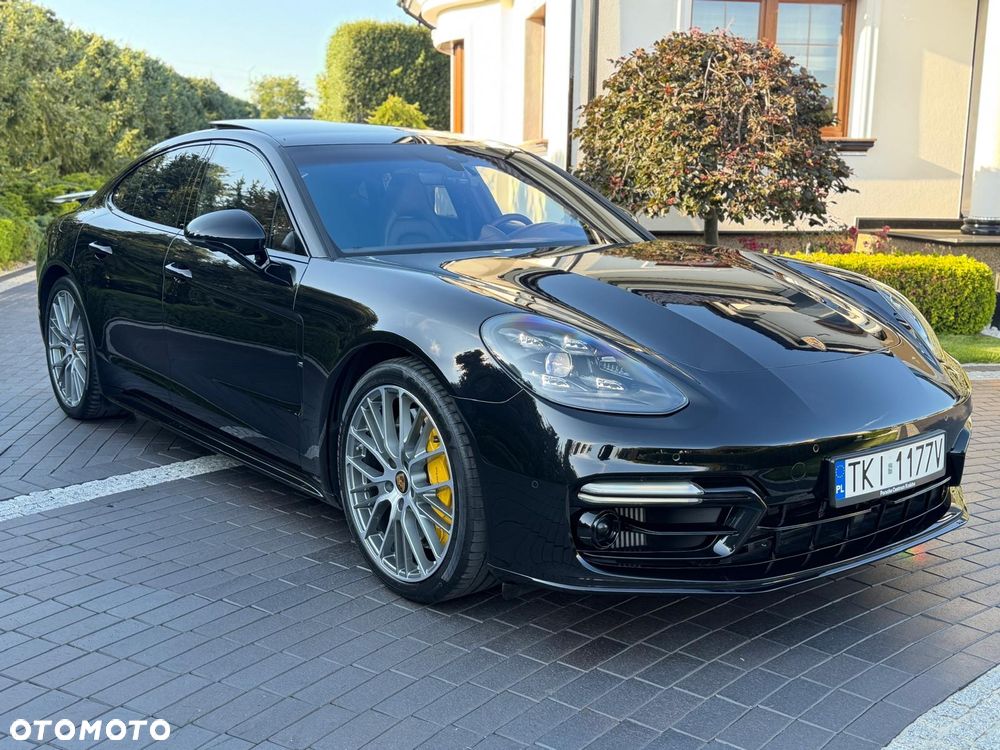 Porsche Panamera - 23