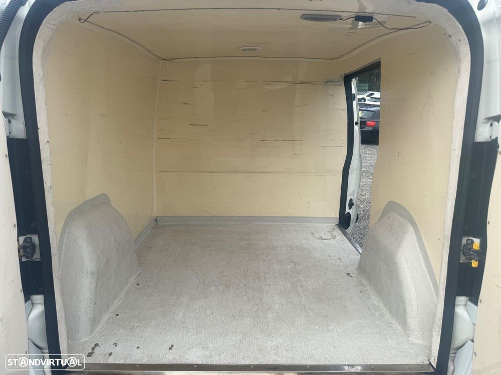 Fiat DOBLO 1.3 M-J FIBRADA - 19