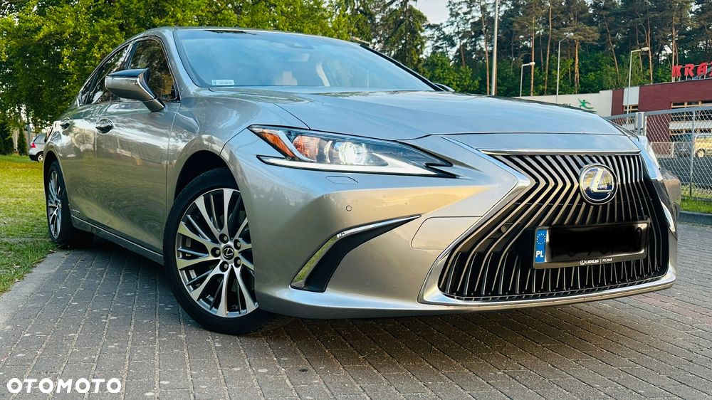 Lexus ES 300h Business Edition + - 1